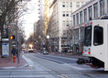 Portland 5th Ave. transit mall. Photo: L. Henry.