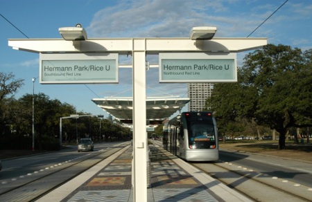 MetroRail Hermann Park-Rice University station on Fannin St. Photo: Peter Ehrlich.